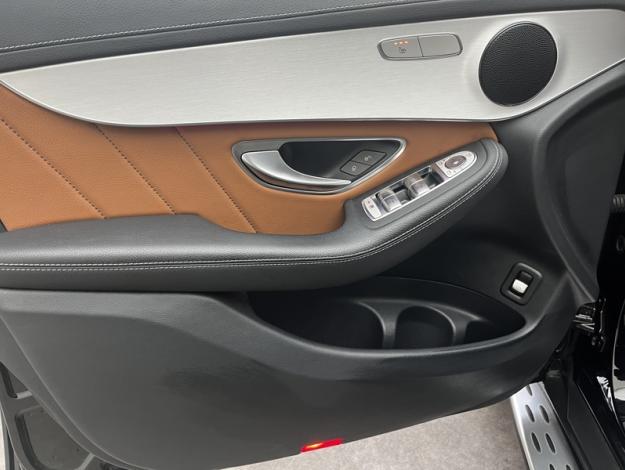 MERCEDES-BENZ GLC SUV GLC 300de 4MATIC SUV AMG Line  