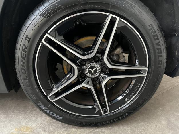 MERCEDES-BENZ GLA 200 AMG Line  