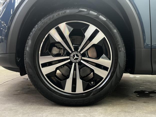 MERCEDES-BENZ GLB 200 Progressive Line  