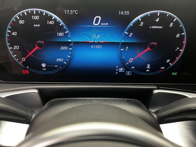 MERCEDES-BENZ GLB 200 Progressive Line  