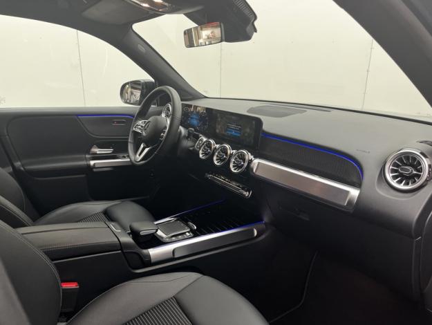 MERCEDES-BENZ GLB 200 Progressive Line  