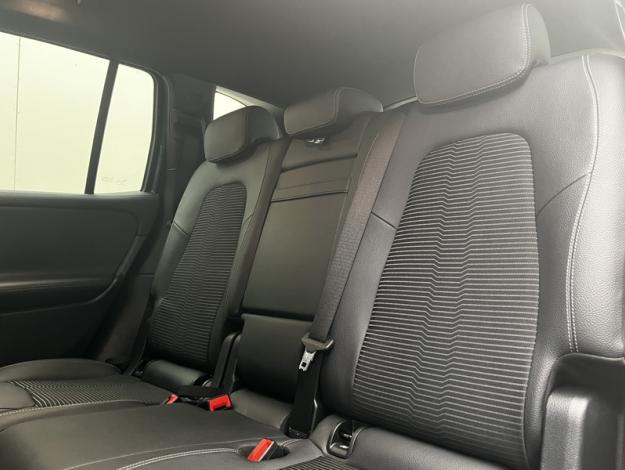 MERCEDES-BENZ GLB 200 Progressive Line  