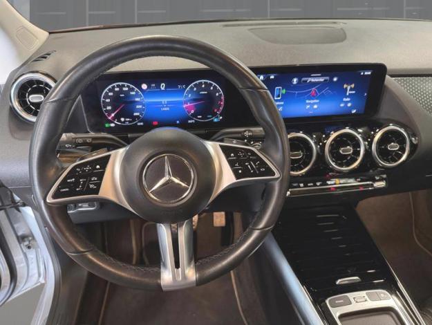 MERCEDES-BENZ B 180 Luxury Line  