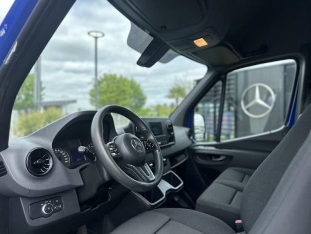 MERCEDES-BENZ Sprinter 315 CDI Fourgon Toit sureleve Long First 