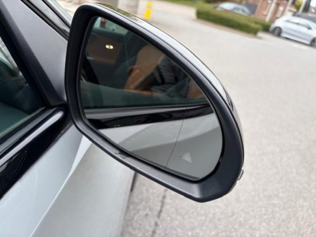 MERCEDES-BENZ C-Klasse C 300 e 4MATIC Limousine