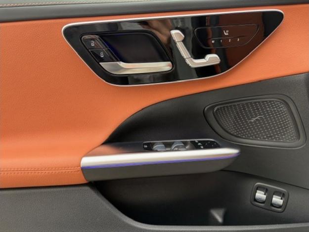 MERCEDES-BENZ C-Klasse C 300 e 4MATIC Limousine