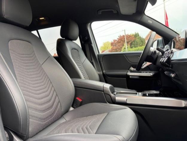 MERCEDES-BENZ EQB EQB 250+