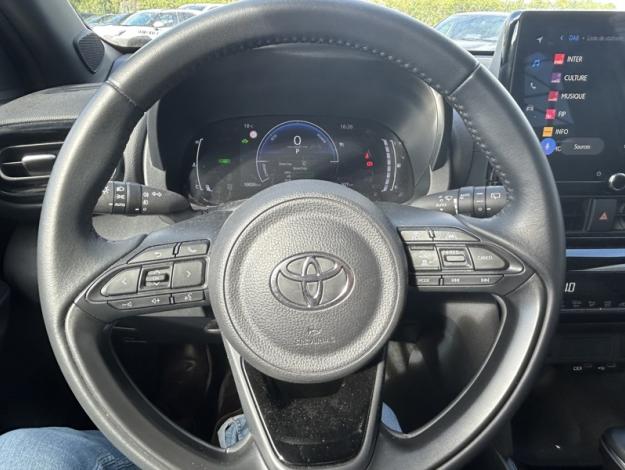 TOYOTA Yaris Cross 1.5 HYBRID 116H DESIGN MC24  