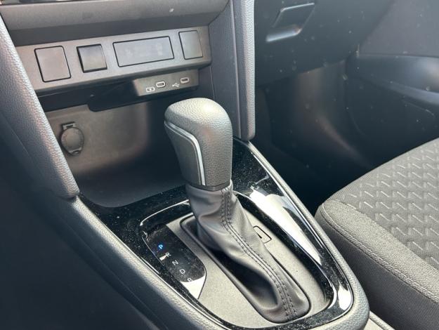 TOYOTA Yaris Cross 1.5 HYBRID 116H DESIGN MC24  