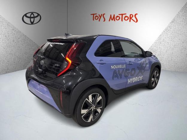 TOYOTA Aygo X Hybride 116h Graphic  AYGO X CROSSOVER 116H GRAPHIC ZENRADA VD MC26