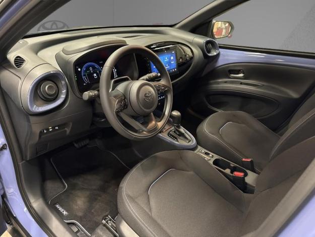 TOYOTA Aygo X Hybride 116h Graphic  AYGO X CROSSOVER 116H GRAPHIC ZENRADA VD MC26