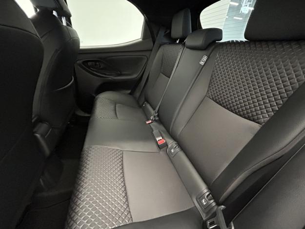 TOYOTA Yaris 116h Collection  PACK TECHNO 