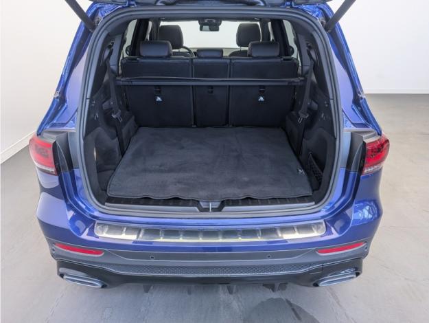 MERCEDES-BENZ GLB 200 d AMG Line  