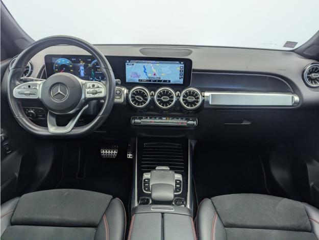 MERCEDES-BENZ GLB 200 d AMG Line  
