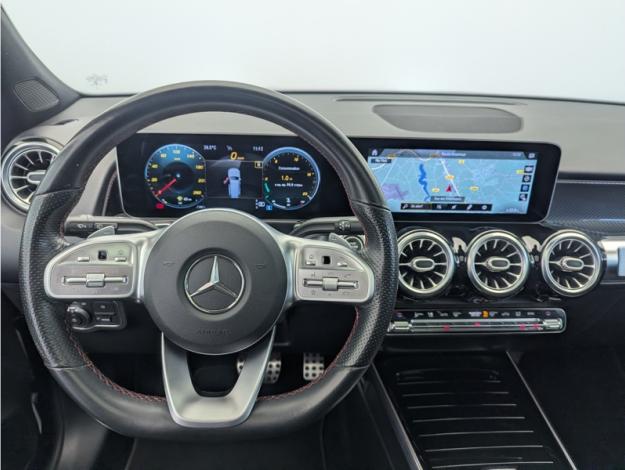 MERCEDES-BENZ GLB 200 d AMG Line  