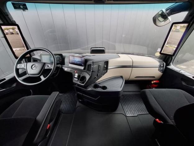 MERCEDES-BENZ Actros 1845 LS StreamSpace 2.50M  