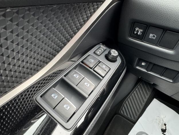 TOYOTA C-HR 1.8 HYBRIDE 122 DESIGN  