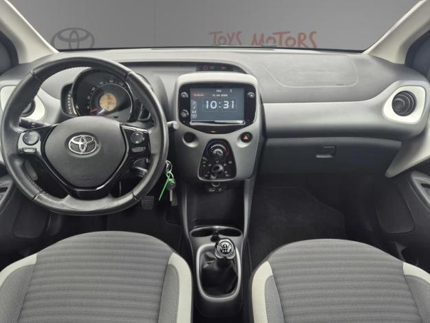 TOYOTA Aygo 1.0 VVT-i x-sport  