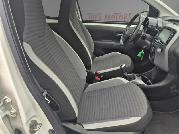 TOYOTA Aygo 1.0 VVT-i x-sport  