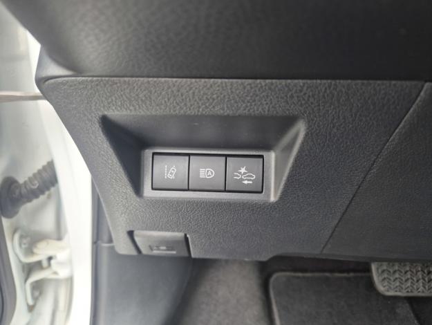 TOYOTA Yaris 1.5 Hybride 100h Dynamic  