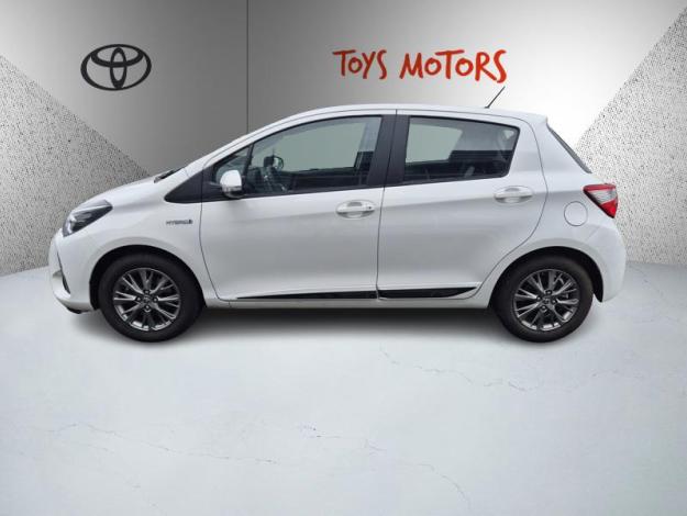 TOYOTA Yaris 100h HYBRID Dynamic  