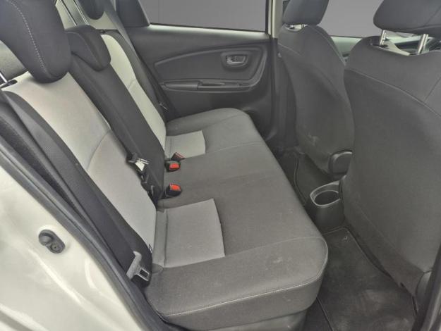 TOYOTA Yaris 100h HYBRID Dynamic  