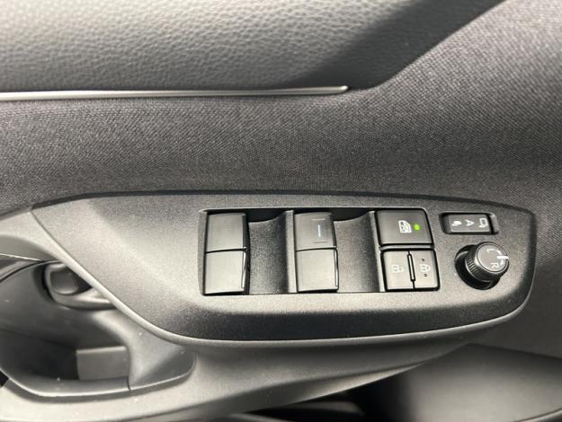 TOYOTA Yaris 130h Collection   