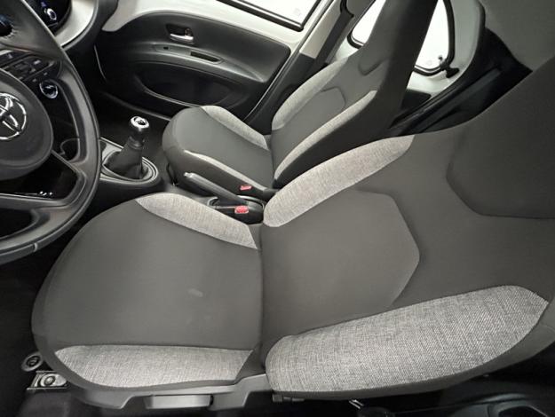 TOYOTA Aygo X 1.0 VVT-i 72 Dynamic  