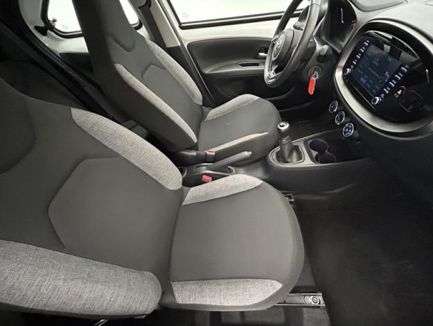 TOYOTA Aygo X 1.0 VVT-i 72 Dynamic  