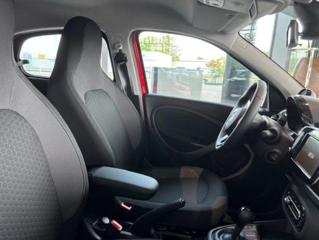 SMART forfour electric drive / EQ passion  82 ch 