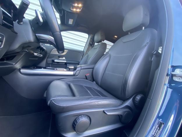 MERCEDES-BENZ GLA 200 d AMG Line  