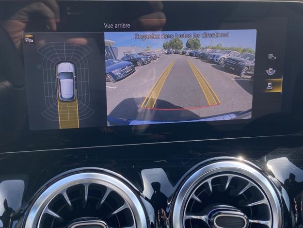 MERCEDES-BENZ GLA 200 d AMG Line  