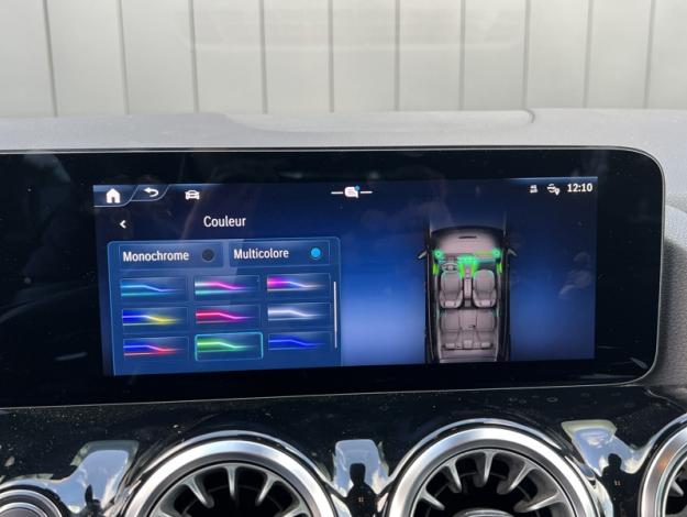 MERCEDES-BENZ GLA 200 d AMG Line  