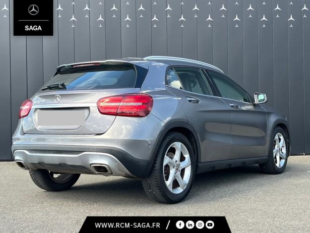 MERCEDES-BENZ GLA 200 Intuition  