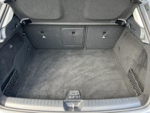 MERCEDES-BENZ GLA 200 Intuition  