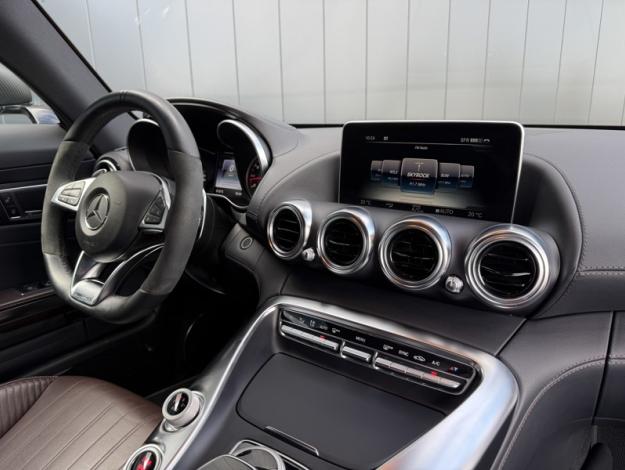 MERCEDES-BENZ AMG GT Mercedes- S  