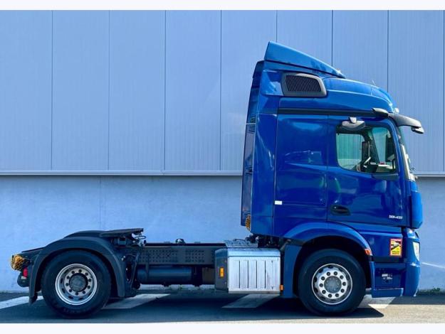 MERCEDES-BENZ Actros 1845 LS 4x2 StreamSpace 2.30M  