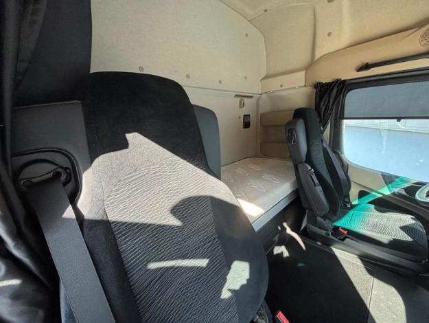 MERCEDES-BENZ Actros 1845 LS 4x2 StreamSpace 2.30M  