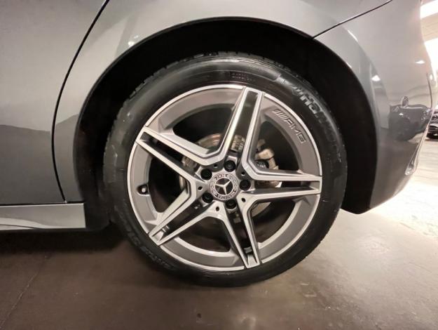 MERCEDES-BENZ Classe A 180 d AMG Line  