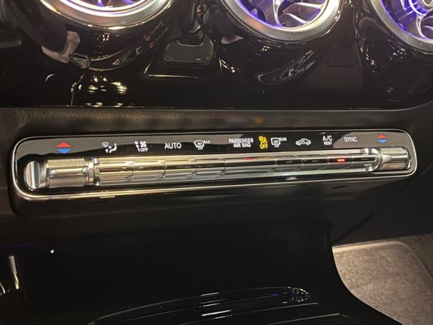 MERCEDES-BENZ Classe A 180 d AMG Line  