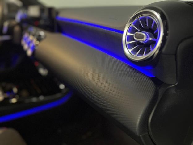 MERCEDES-BENZ Classe A 180 d AMG Line  