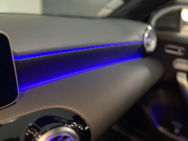 MERCEDES-BENZ Classe A 180 d AMG Line  