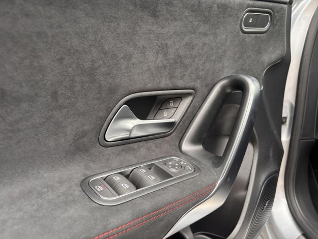 MERCEDES-BENZ Classe A 200 d AMG Line  Classe A 200 d AMG Line