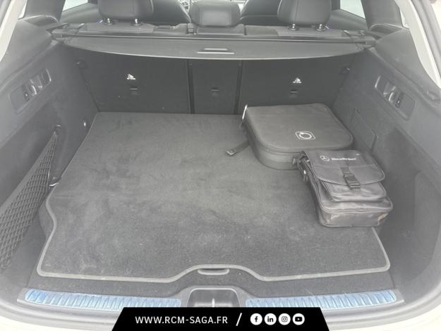 MERCEDES-BENZ GLC SUV GLC 300 e Hybrid EQ 4MATIC Avantgarde Line  GLC 300 e Hybrid EQ 4MATIC Avantgarde Line