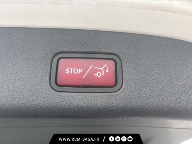 MERCEDES-BENZ GLC SUV GLC 300 e Hybrid EQ 4MATIC Avantgarde Line  GLC 300 e Hybrid EQ 4MATIC Avantgarde Line