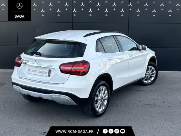 MERCEDES-BENZ GLA 180 Inspiration  