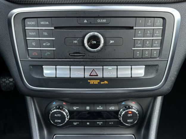 MERCEDES-BENZ GLA 180 Inspiration  