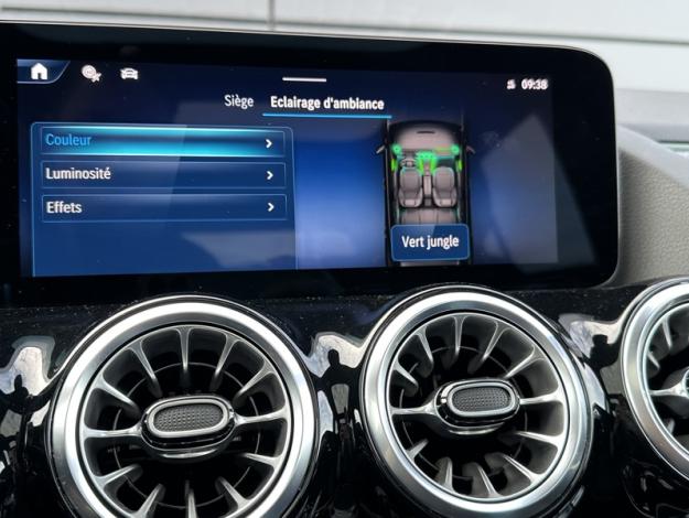 MERCEDES-BENZ GLA 250 e AMG Line  