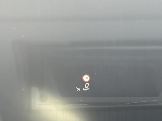 MERCEDES-BENZ GLA 250 e AMG Line  