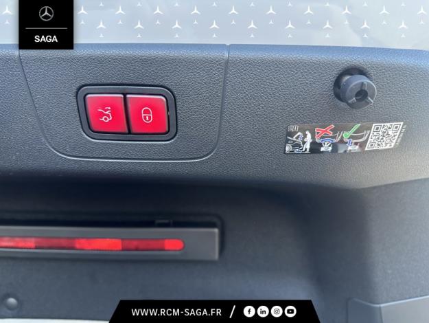 MERCEDES-BENZ CLA Coupé CLA 200 AMG Line  CLA 200 AMG Line